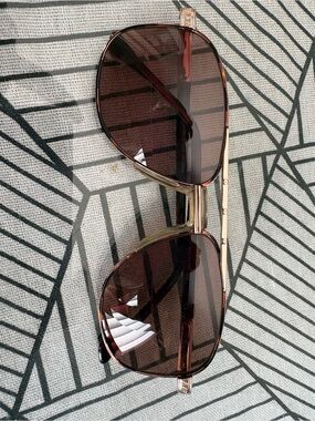 Aviator-Style Sunglasses in Brown with Gold Frame